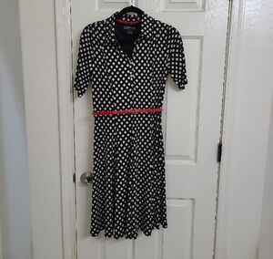 Black and White A-Line Midi Dress with Cuffed Sleeves
